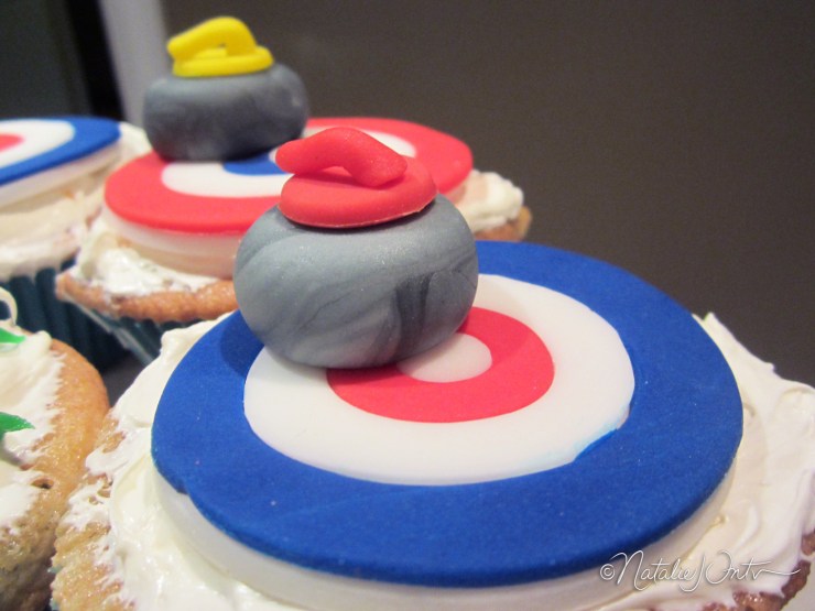 natalieintven_curlingcupcakes_07
